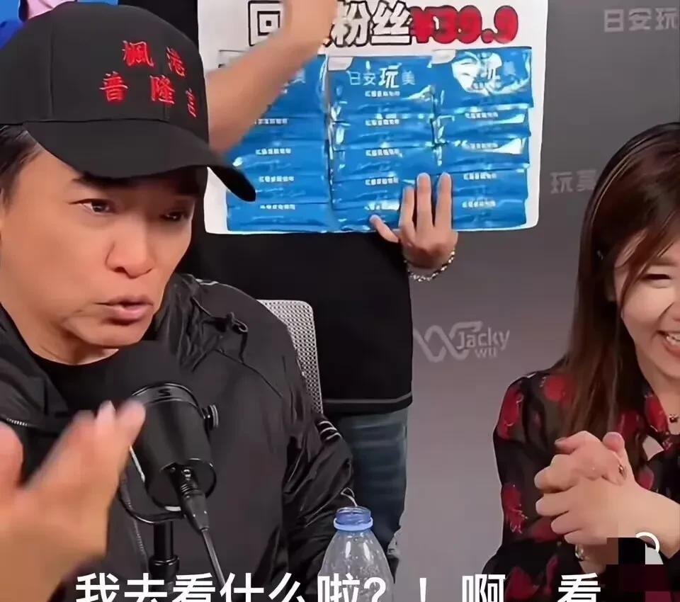 宪哥直播的时候有好多粉丝问，小S的女儿Lily的画展你会去看吗？会去捧场吗？宪