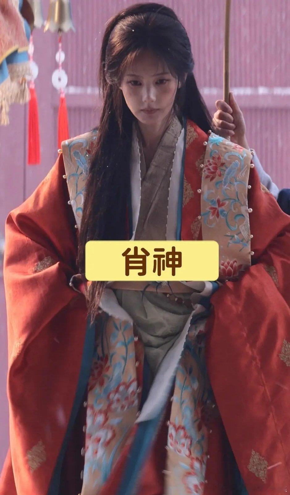 李一桐的古装到底谁还没get到啊