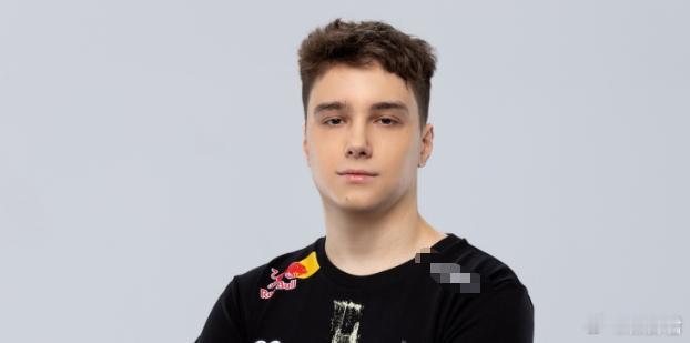 谁是中国DOTA2最强的选手，拉尔回答了这个问题，他认为Xinq、小明鞭、Ame