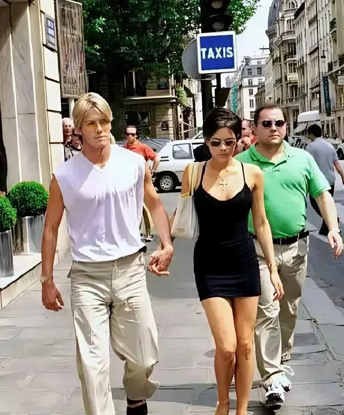 24年后，贝克汉姆最大的“名场面”，是那封给维多利亚的道歉信。1998年，全世