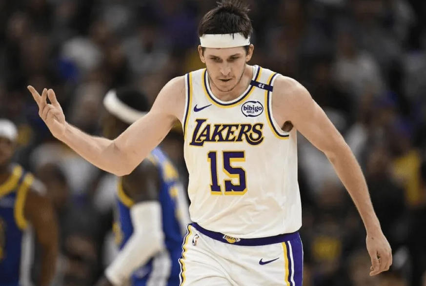 知名美媒NBACentral转发了ClutchPoints湖人记者Anthony