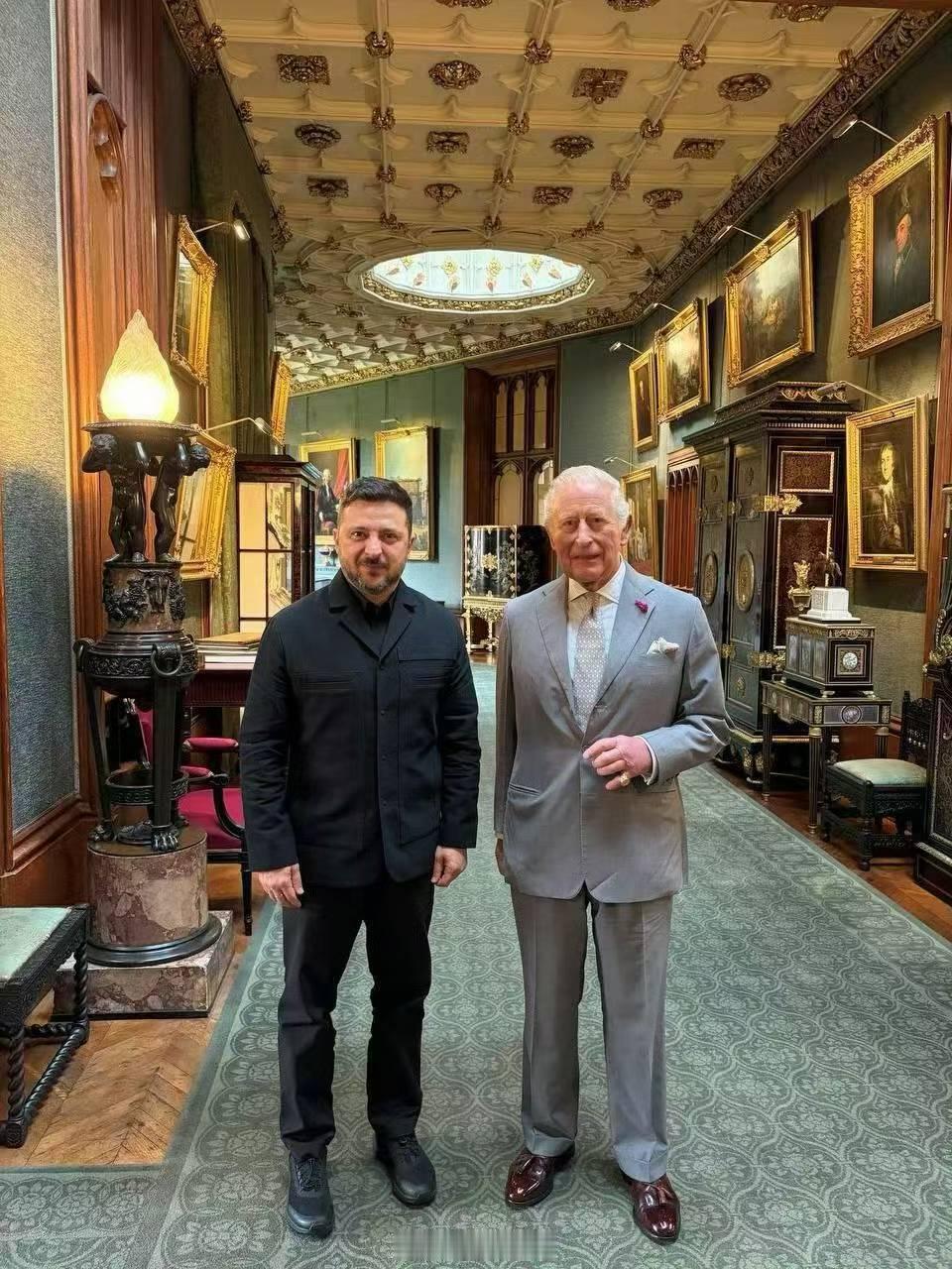 🇺🇦🇬🇧泽连斯基在温莎城堡会见了英国国王查尔斯三世。🔥🇬🇧🌍此次
