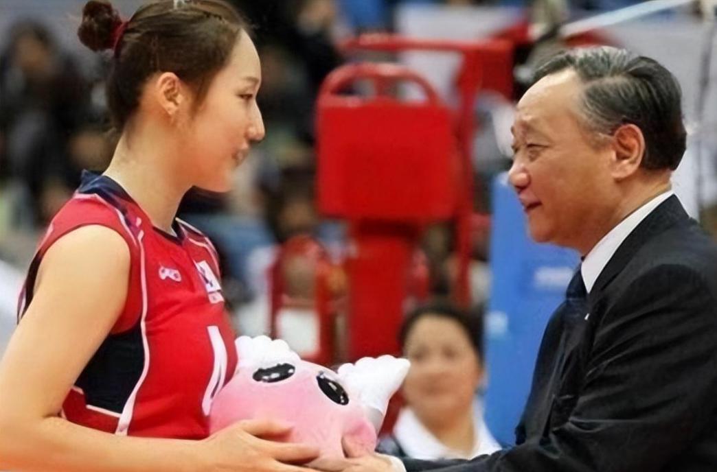 想打主力就必须陪睡，连女体能师都不放过，韩体坛有多恶心提起韩国体坛，很多人会