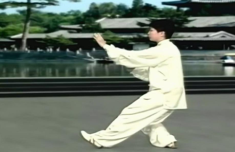 太极拳暗藏6个“吞吐关键”！不是武侠虚构，每个部位都藏着练功门道我