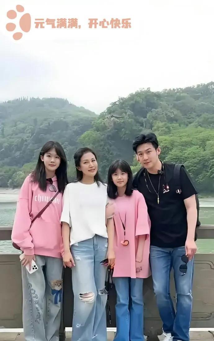 ＃陆毅鲍蕾养女太绝了！养娃如开