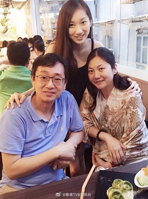 星岛：“东张女神”王嘉慧2200万西九豪宅内貌曝光学霸出身家境富裕爸爸是内地