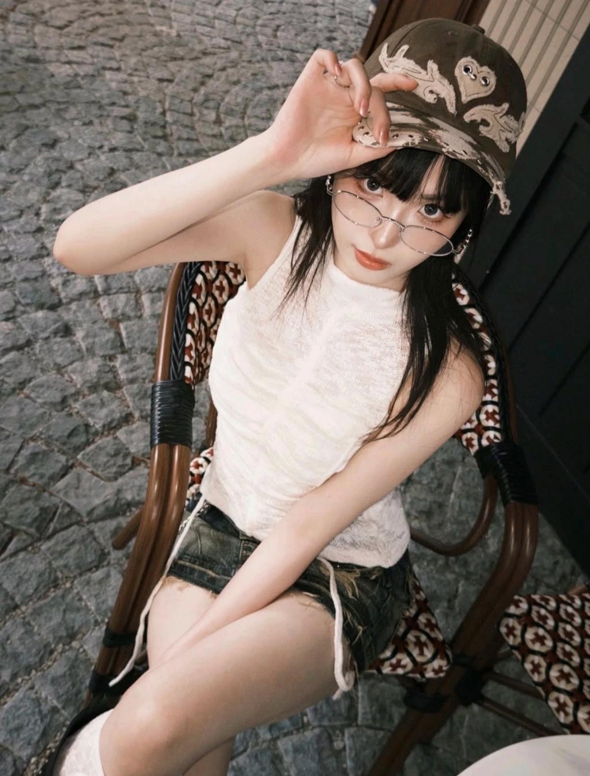 少女摄影|NO.0115期甜辣少女随拍“甜”与“辣”的平衡点——通过道具、色