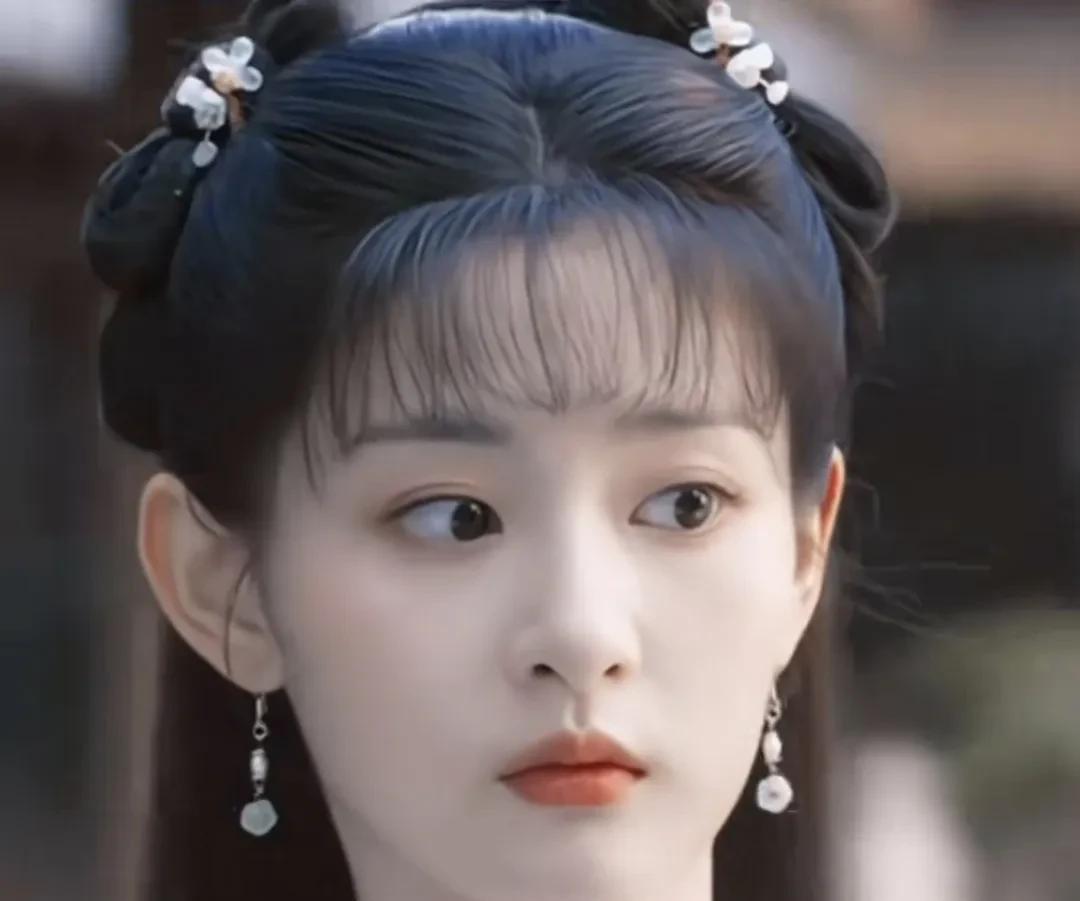 基本上可以预测，赵晴将会是《凡人修仙传》最火的女配，没有之一。她饰演的墨彩环成了