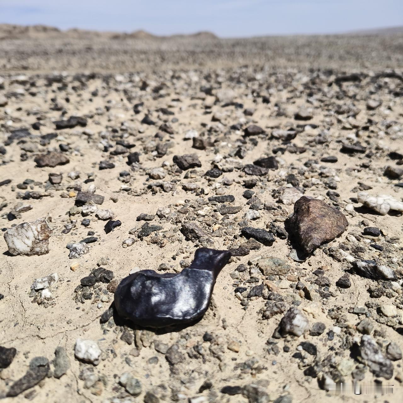 -青海茫崖陨石陨落（落地）年龄：约4000–6000年（全新世中晚期）。​