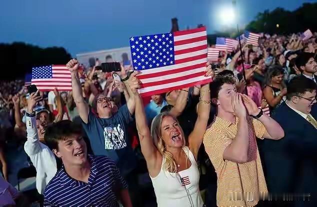 91%的共和党人觉着美国天下第一，可到了民主党那边，觉得自个儿国家伟大的刚过了一