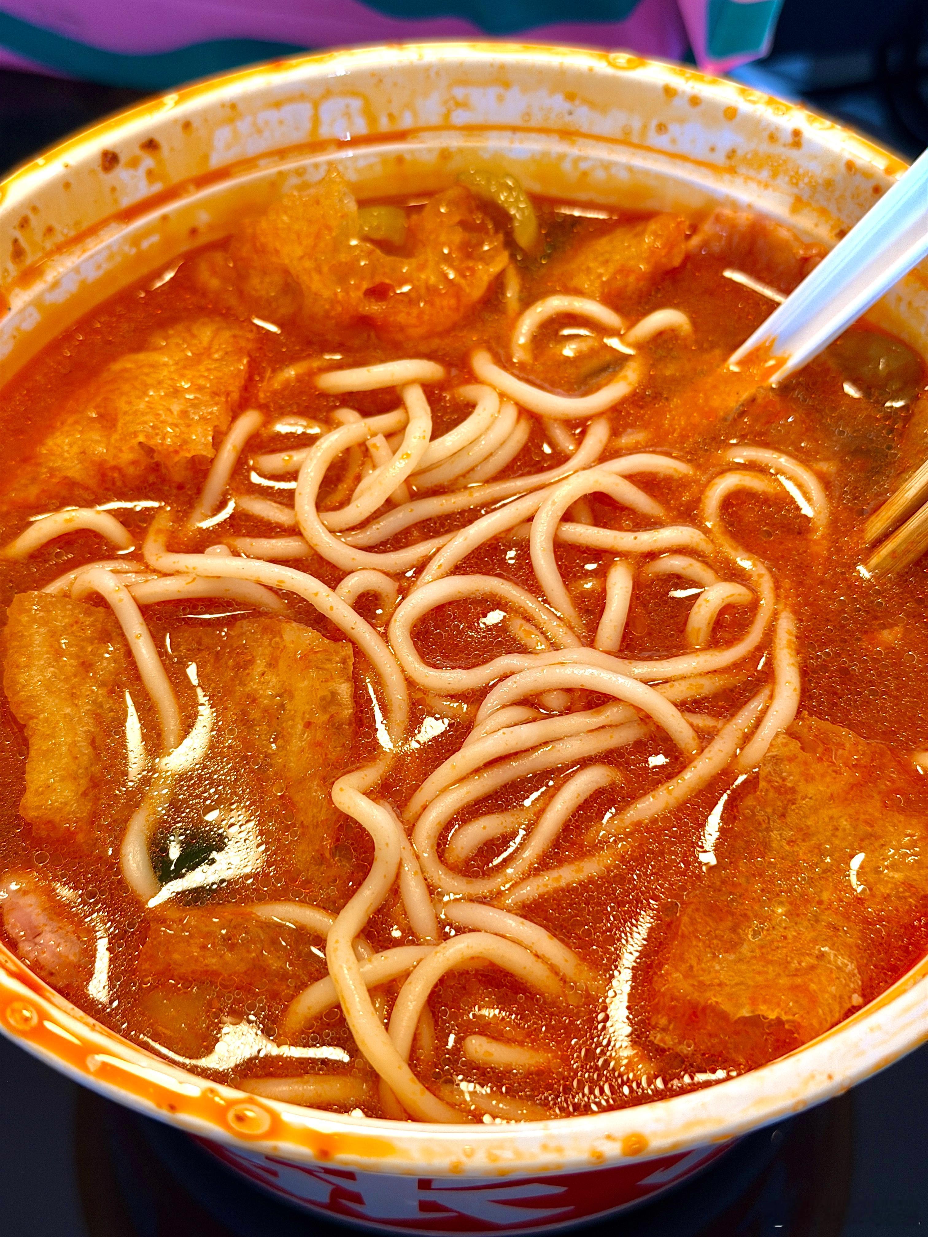 在南京我最爱点的外卖：张府园三鲜皮肚面🍜是哒！我就是超爱吃碳水宝宝们中午吃啥