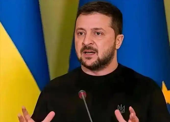 乌克兰现在割不割地，普京可能真不在乎了。别觉得这话夸张，看看最近战场的走向，俄罗