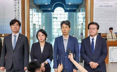 尹锡悦未到案，当地时间6月12日，韩国前总统尹锡悦依然没有到案接受调查，这让韩国