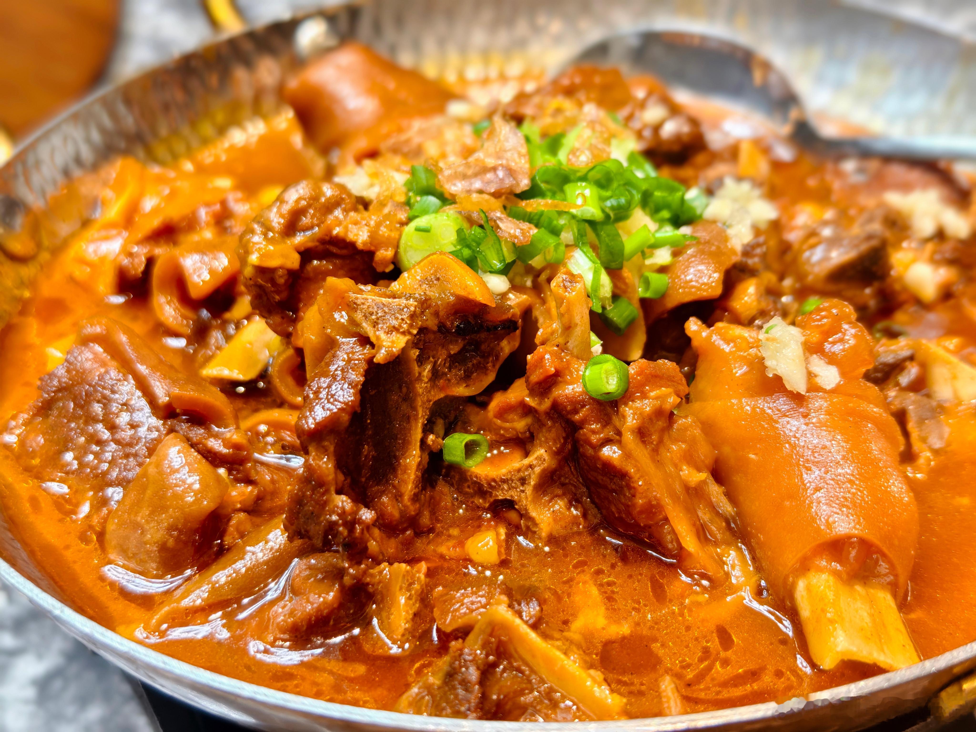 过年就是吃，不停的吃过完年会不会让我胖个5斤？