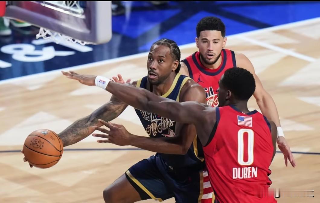 论本赛季表现，伦纳德完爆杜兰特！本赛季小卡比杜兰特在攻防两端强的太多了！莱昂纳