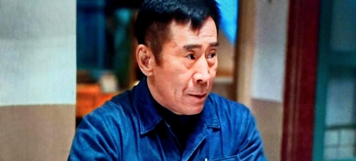 “我妈一出场,弹幕就安静了。”《依依向北风》被骂上热搜,却靠一位老太太扳回一