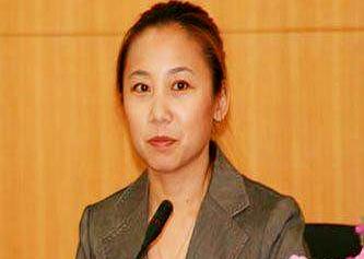 王濛被开除又回归，这事儿想想就觉得心酸，分明是天才运动员，却硬生生被折腾成了“牺