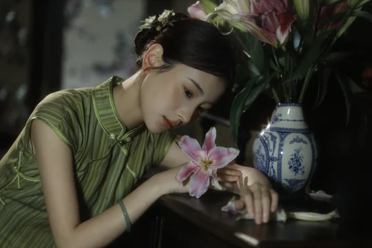 靠拍旗袍吃上饭的摄影😭