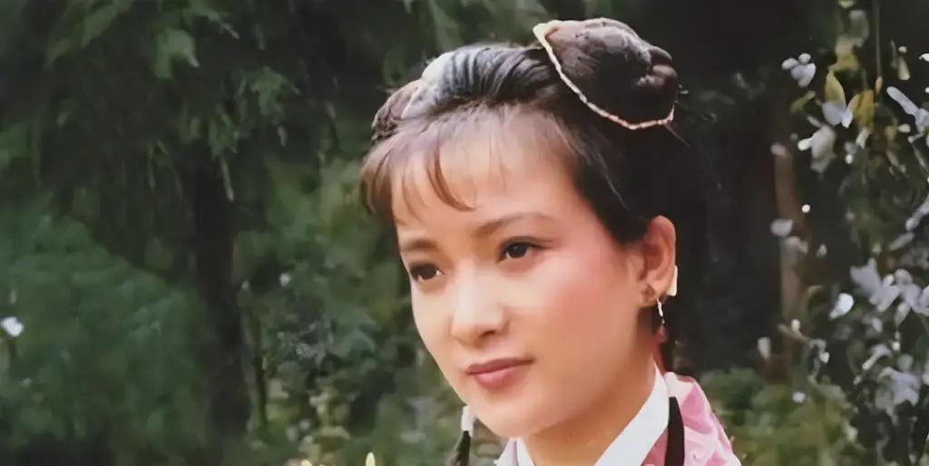 确诊脑瘤那天，她第一句话不是问“我能活多久”。她对医生说：“我儿子还小，不能没