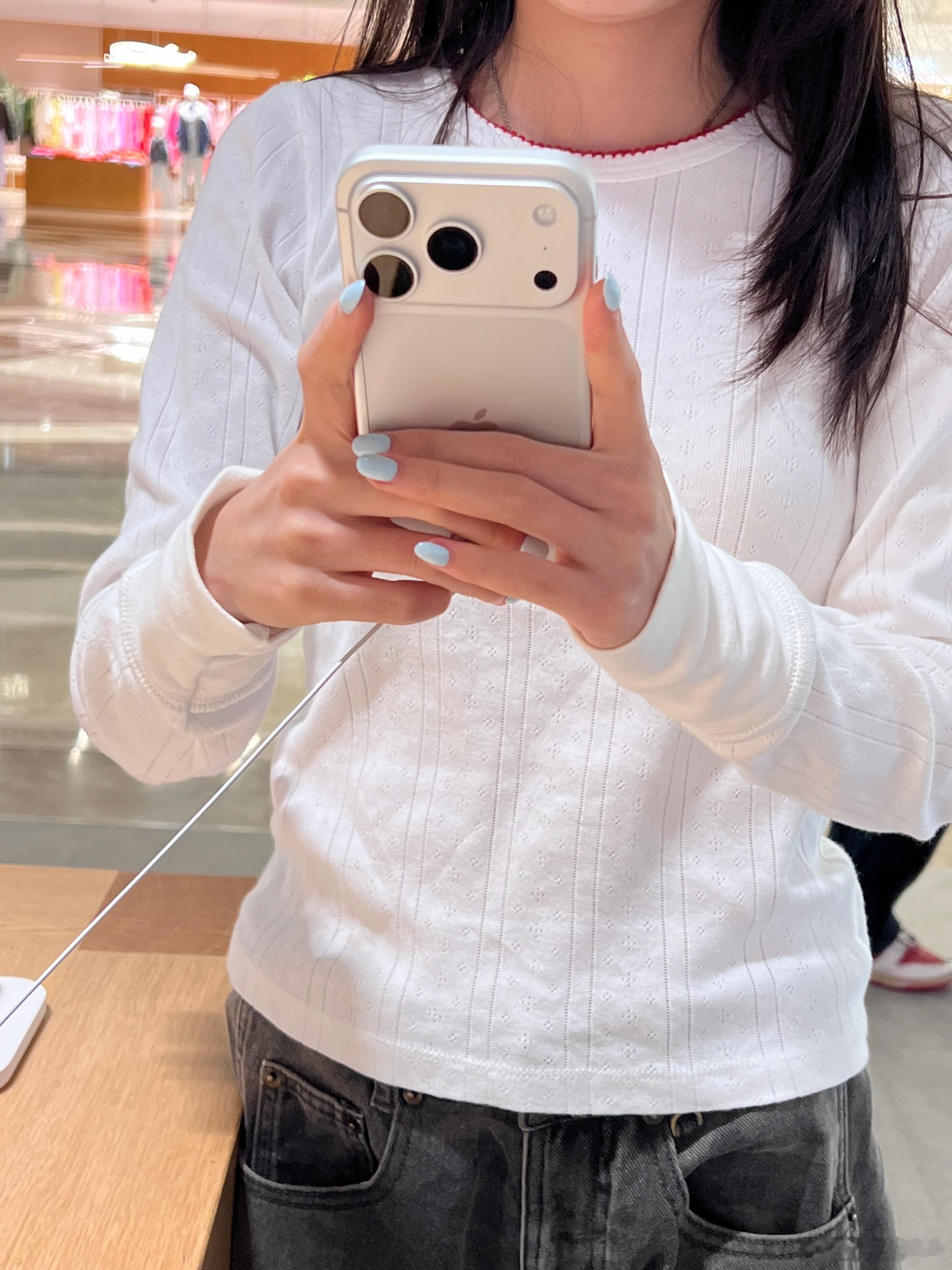努力是假的天赋是假的缘分是假的只有我女朋友给我买的苹果18Pro512g银色是真的！其实真的没必要在