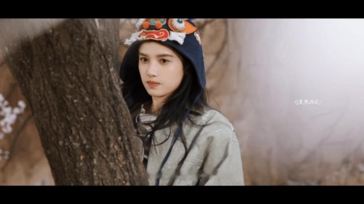 没有不被这个戴虎头帽的张婧仪萌到的义务！