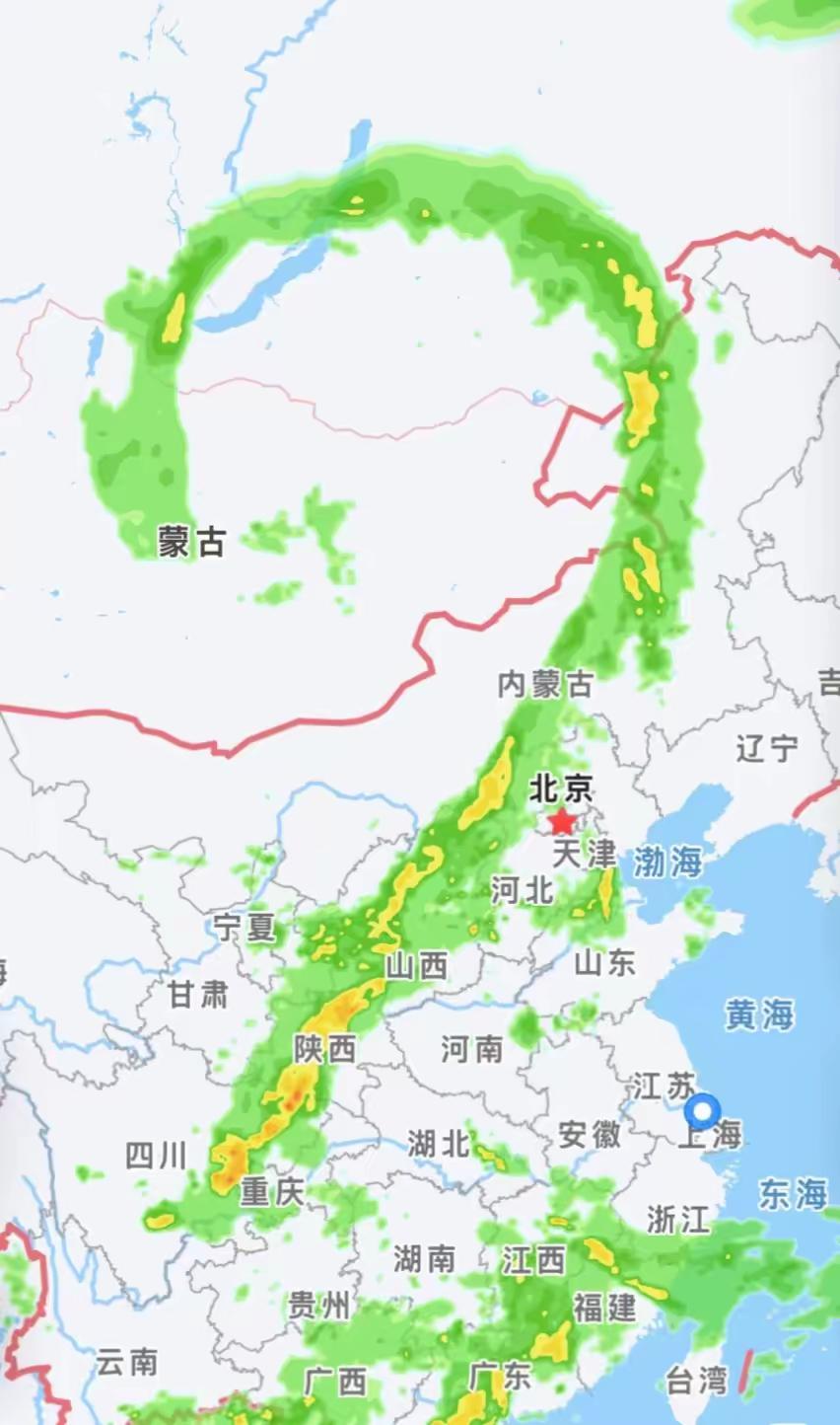 这个云图走的有意思啊，很明显就是一条龙嘛！今天一天全部在外面撑着伞浇了一天。