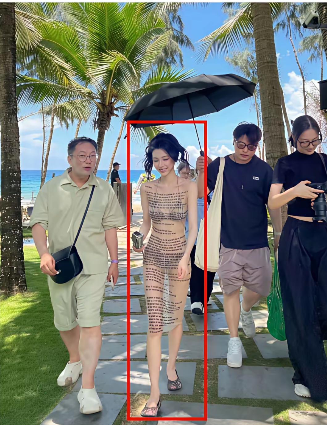 真的是一个敢设计，一个敢穿。