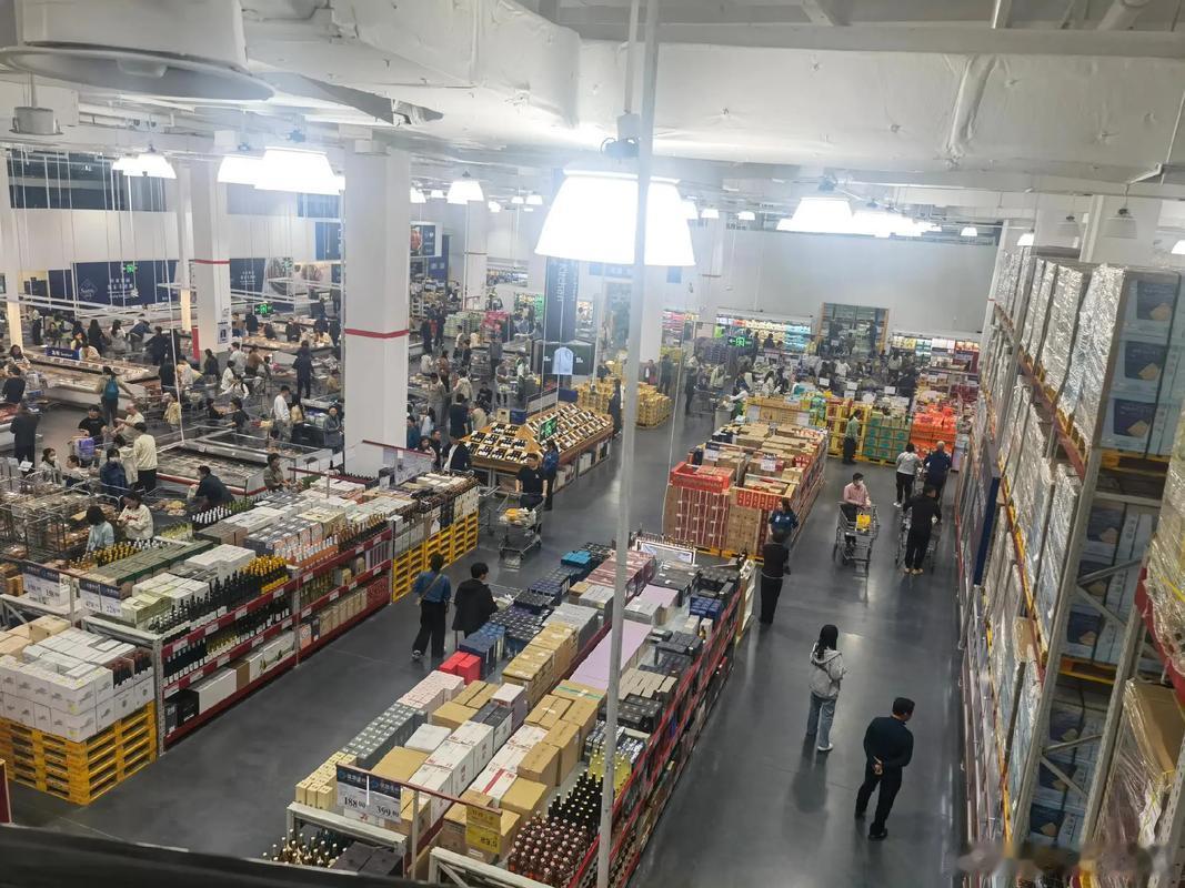 山姆越来越像沃尔玛了起初是觉得山姆选品好才去的，会员卡价格也能接受，最近没去，没