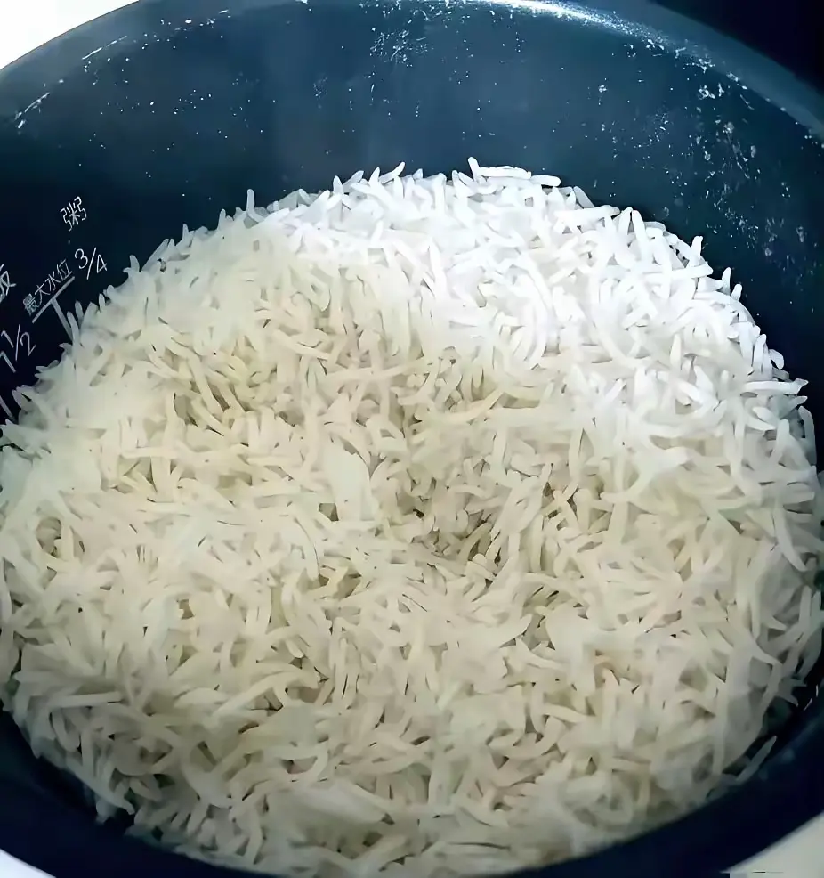 印度大米煮的米饭和稀粥。