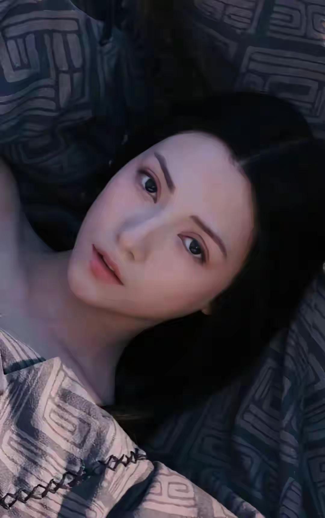 搞不懂，为什么霍启山选了演过妲己的娜然，却没娶章子怡？答案其实很简单：不是他选
