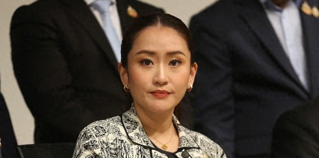 泰国国王权力大到你无法想象泰国国王权力滔天，简直像神一样