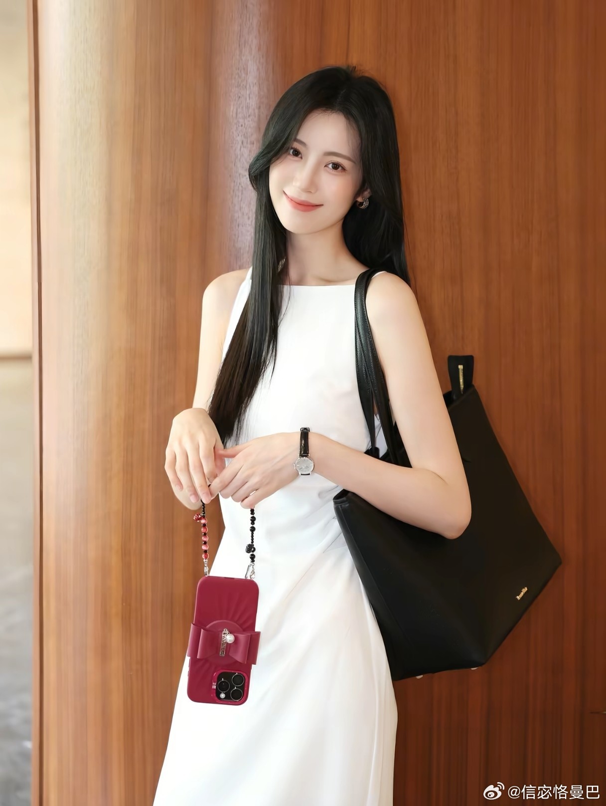 连衣裙街拍美女街拍美女