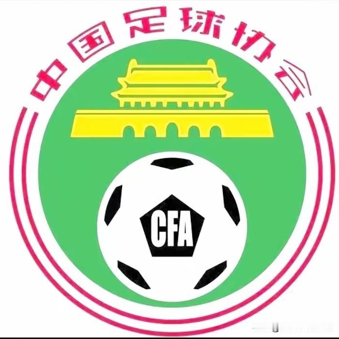 今天晚上7.35分，喜欢足球的朋友们一定不要错过中超联赛22轮的一场补赛，浙江队