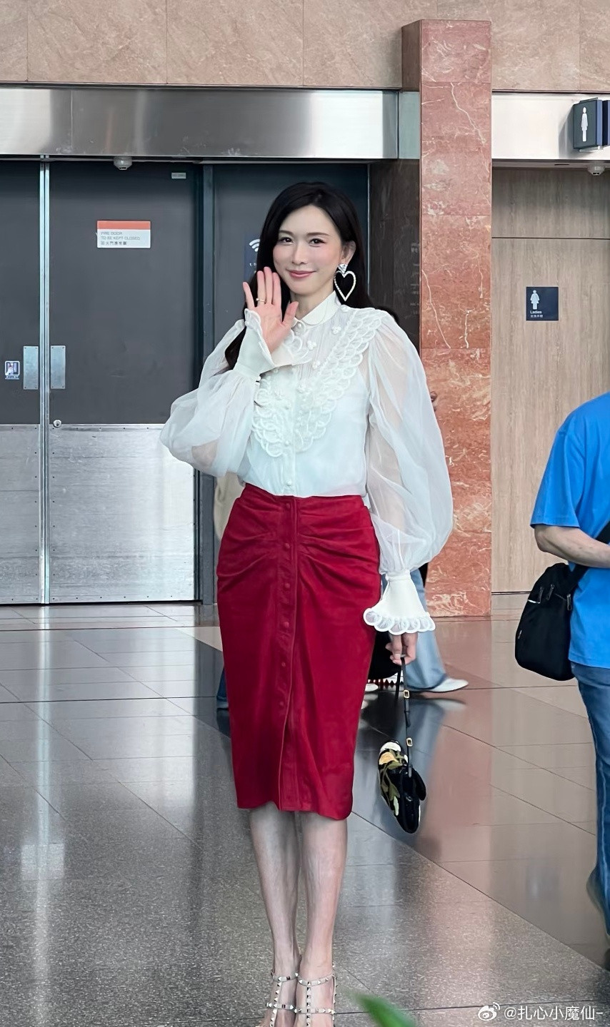 51岁的林志玲，还是这么美