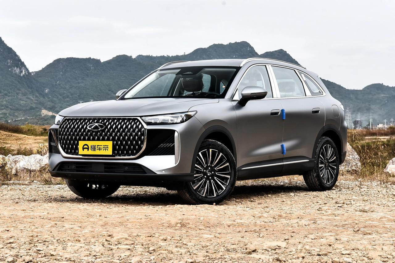 在10万内二手家用SUV市场，奇瑞瑞虎8应该是绕不开的选项。作为自主中型SUV的