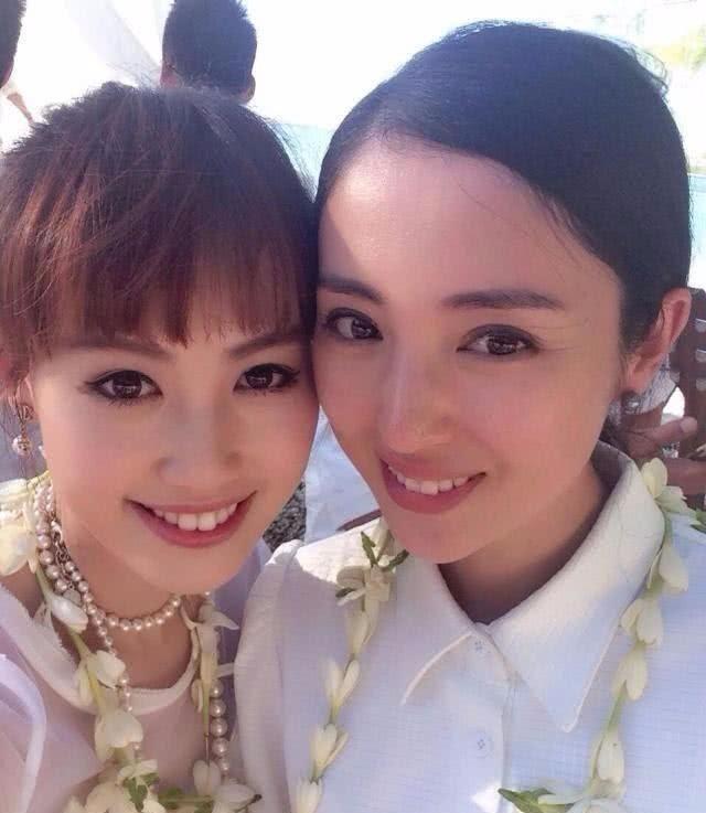 同样是离婚。董璇被全网心疼，马蓉被全网唾弃。一个是被丈夫出轨连累的受害者，一