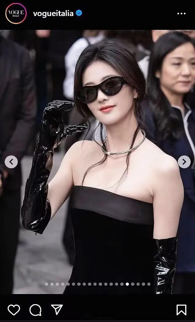 白鹿鞠婧祎墨镜造型🈶，来看看两位大美女的时尚表现力如何？​​​