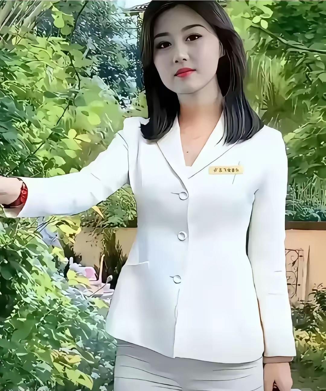 第一次听到这么荒唐的理由。一对男女在谈恋爱三个月了，91年出生的女生要求男朋友把