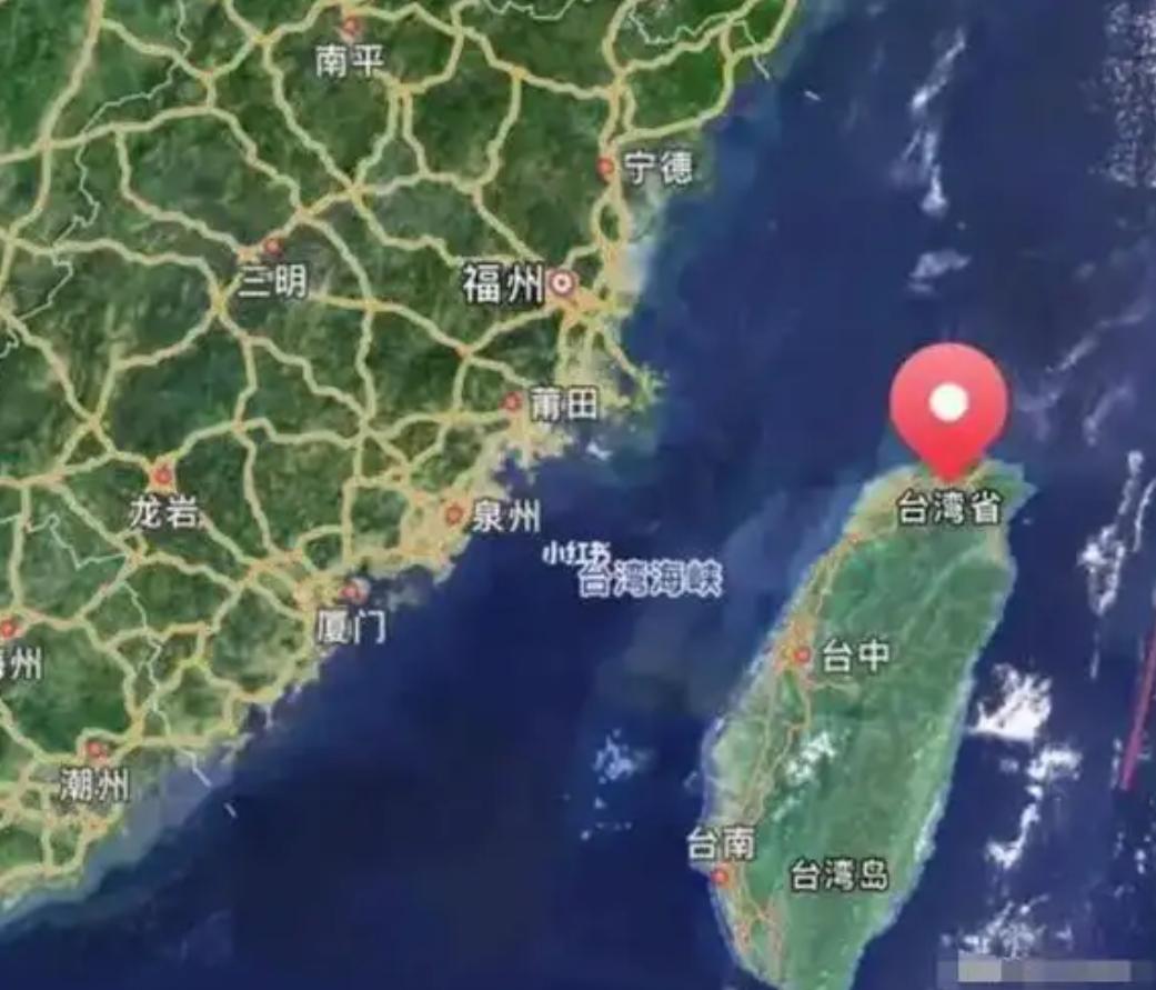 终于明白，中国为什么不趁机收回台湾了，说白了，不是中国不想，而是背后“牵扯”太大
