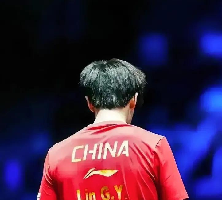 林高远国乒最期待运动员之一曾经实力与颜值并存，如今没有实力，只有失败后的无