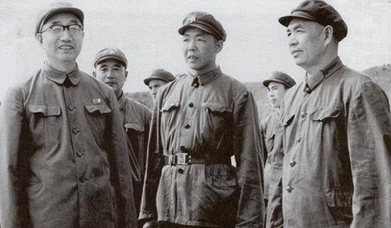 建国后的八大甲种集团军，第一任军长，都是谁？“1985年5月的一个午后，总参作