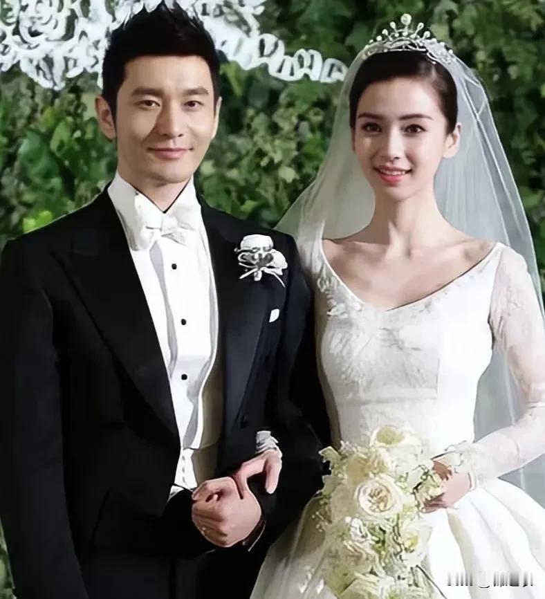 黄晓明当初选杨颖结婚这里面的事儿多了，反正看八卦很复杂的，也不是一句两句可以说清
