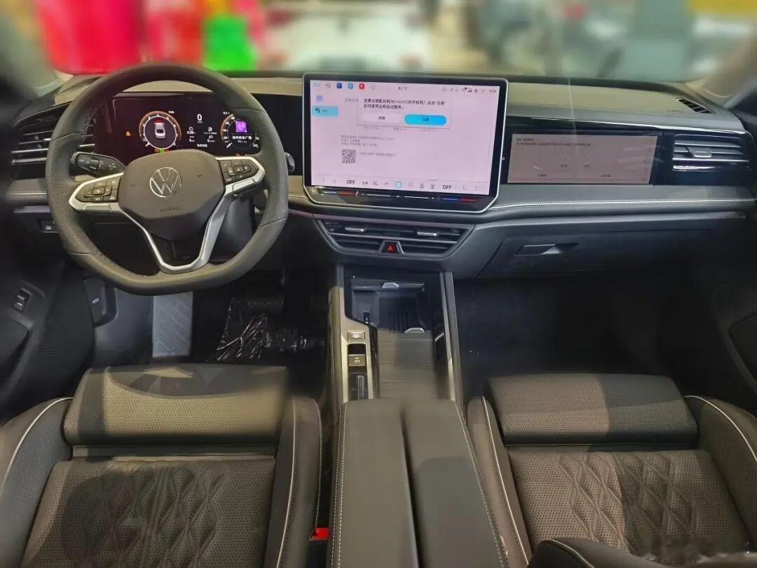 迈腾B9销售反馈：1，关注迈腾的大致有两种客户，一种是个体老板、企业高管，年龄