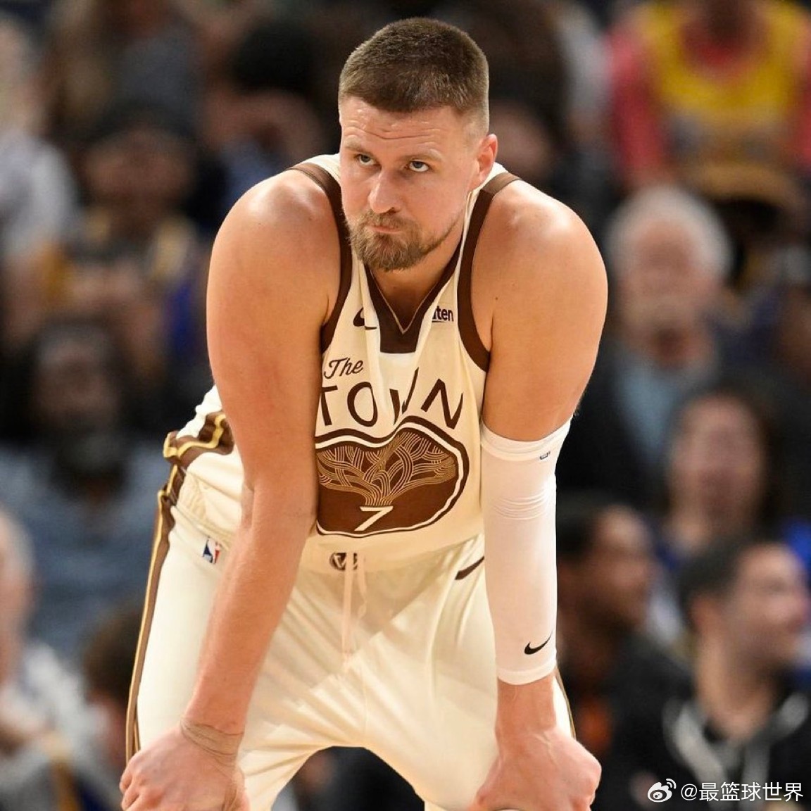 克里斯塔普斯·波尔津吉斯在被问及下赛季是否回归时暗示自己可能会离开勇士队“事实