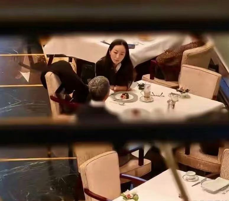 实话实说，长得好像一个明星，美貌与气质并存！！