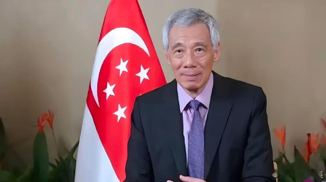 李显龙坦率地提醒新加坡人：“真正的新加坡人需认清一个事实，新加坡并非华人国家，只