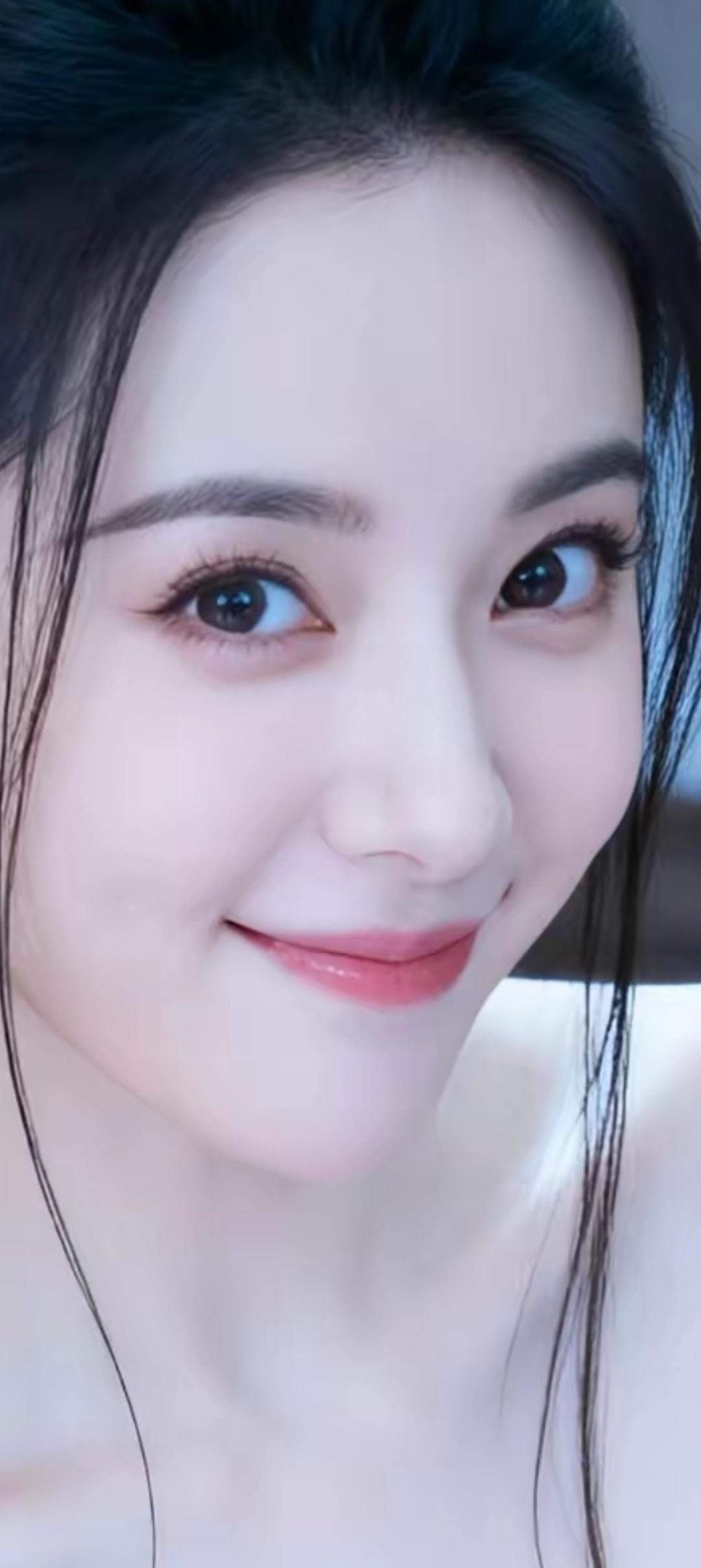 温柔笑靥，倾国容颜，岁月静好，你是最美风景。