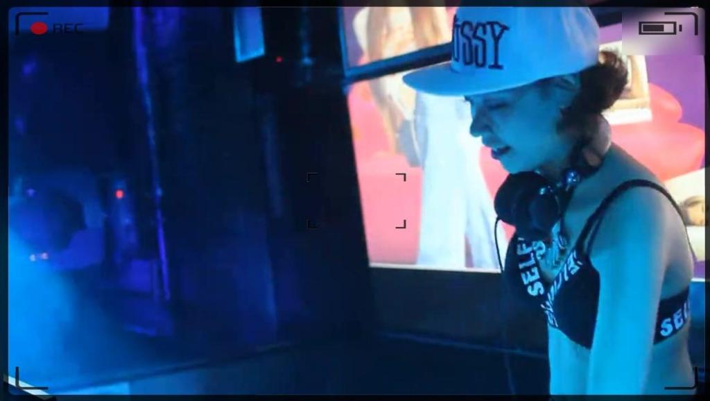 红红好姑娘(高清摇并舞曲)_土豆视频