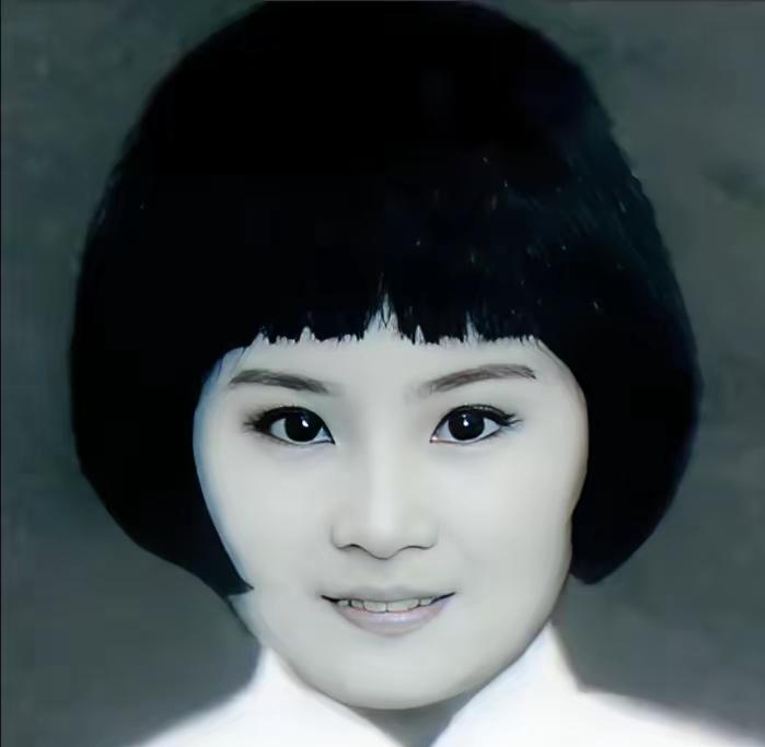 1931年厦门刑场上，怀胎八月的梁慧贞摘下手表塞给刽子手：“别打肚子，朝头开枪，