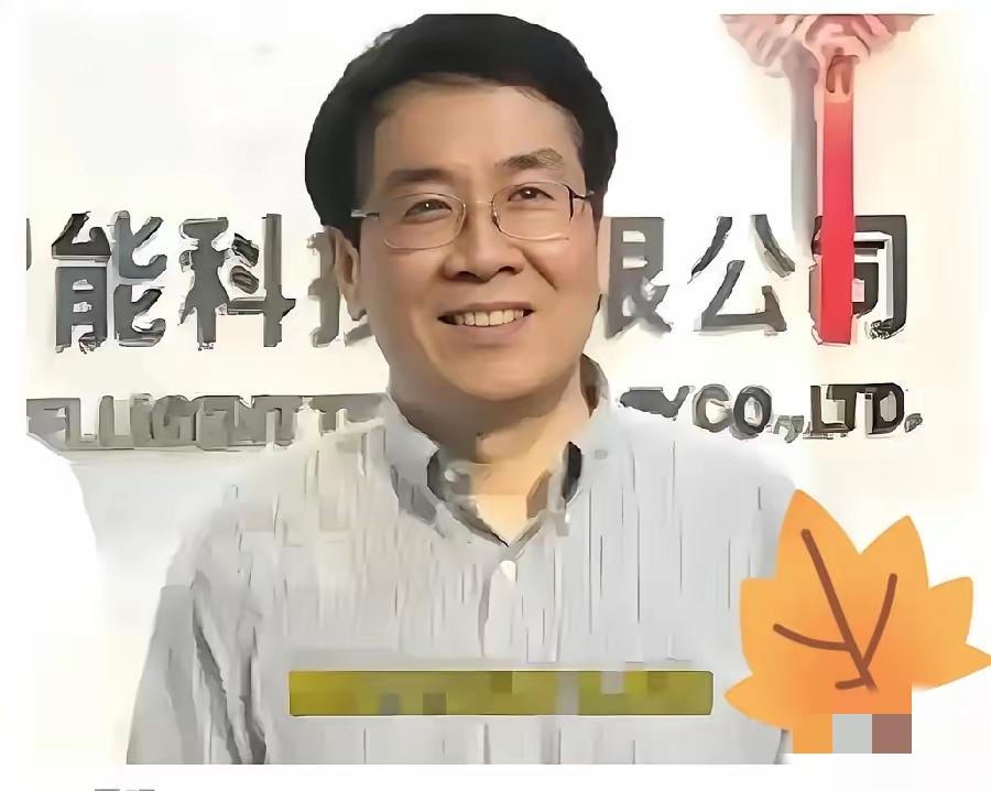 宗泽后事业上“斗”不过宗庆后,现在又被宗馥莉“耍”的团团转。宗馥莉用一个“金